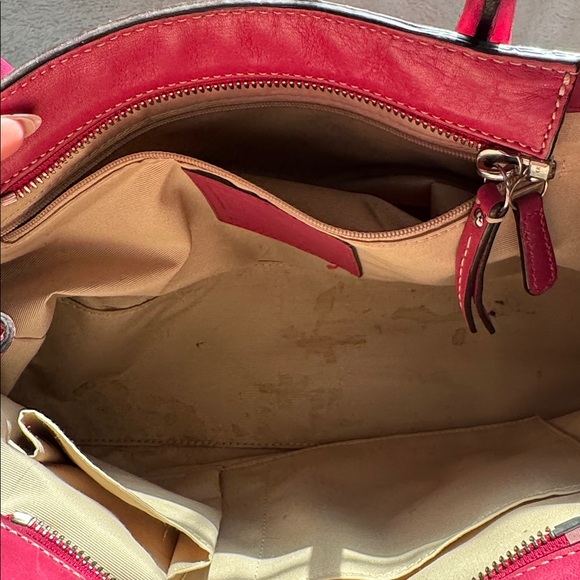 Coach Hot pink vintage Shoulder Bag with Cherry Charm and Bow - Picture 6 of 7